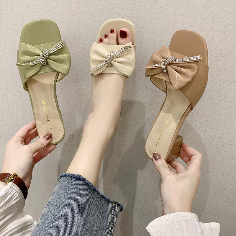 Slippers 2023 Summer Women Shoes Woman Bow Knot Solid Crystal Square High Heels Female Slides Ladies Mules, Beige
Slippers 2023 Summer Women Shoes Woman Bow Knot Solid Crystal Square High Heels Female Slides Ladies Mules, Beige