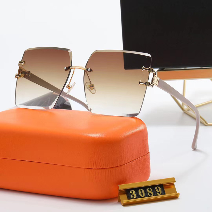 Letters Designer Sunglasses Polarized Luxury Frameless Eyewear Womens Men Sun Glasses Travel Adumbral
Letters Designer Sunglasses Polarized Luxury Frameless Eyewear Womens Men Sun Glasses Travel Adumbral