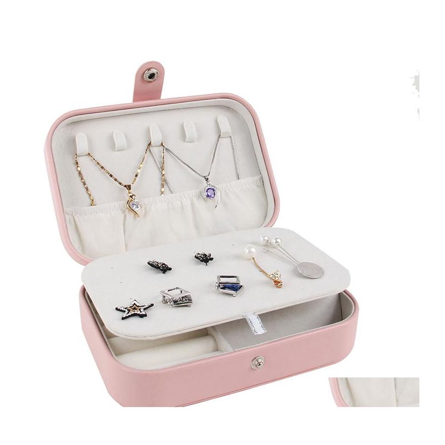 Jewelry Boxes Fashion Travel Organizer Box Storage Case Girl Portable Pu Leather Earring Ring Necklace Jewellery 16X11X5Cm Drop Deli Otqgr
Jewelry Boxes Fashion Travel Organizer Box Storage Case Girl Portable Pu Leather Earring Ring Necklace Jewellery 16X11X5Cm Drop Deli Otqgr