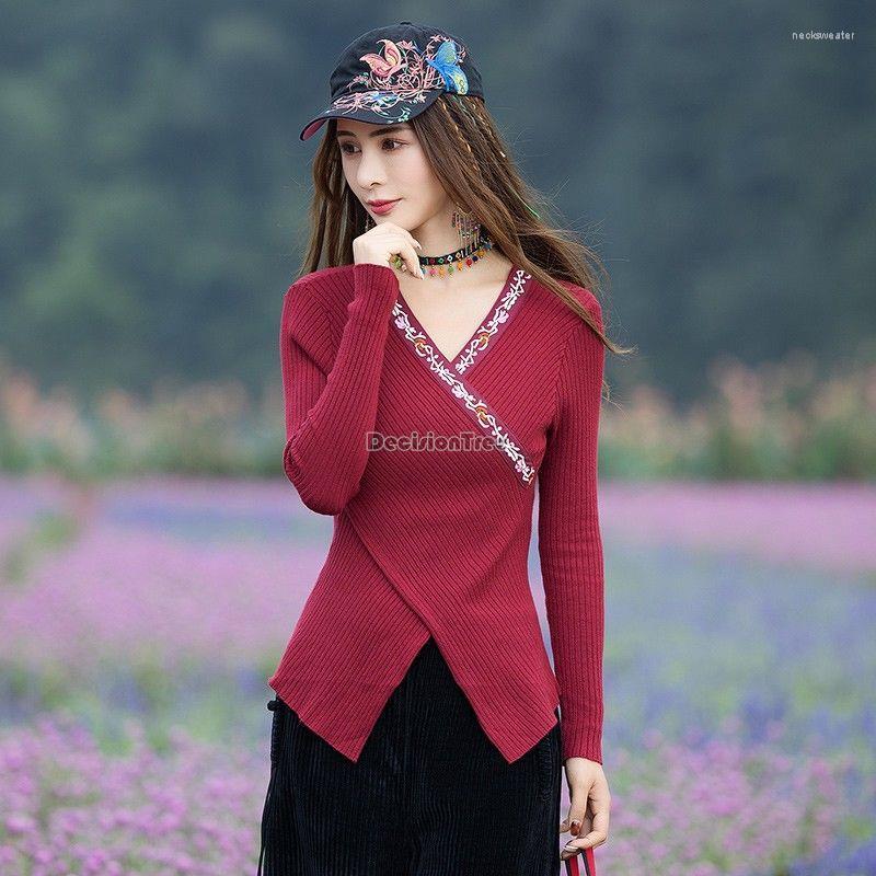 Ethnic Clothing 2023 Women's Chinese National Style Embroidery V-neck Irregular Hemline Long Sleeve Stripe Shirt Blouse Top For Women
Ethnic Clothing 2023 Women's Chinese National Style Embroidery V-neck Irregular Hemline Long Sleeve Stripe Shirt Blouse Top For Women