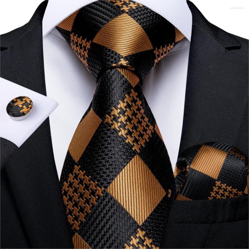Bow Ties Fashion Men Tie Gold Black Plaid Silk Wedding For Hanky Cufflink Set DiBanGu Novelty Design Business MJ-7328
Bow Ties Fashion Men Tie Gold Black Plaid Silk Wedding For Hanky Cufflink Set DiBanGu Novelty Design Business MJ-7328