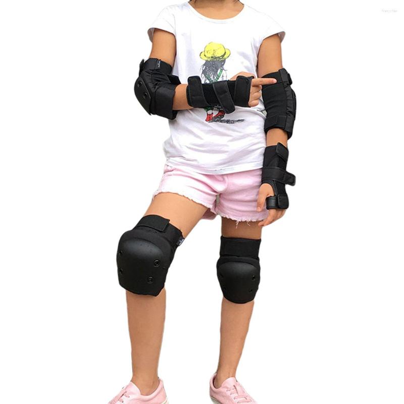 Knee Pads 6pcs /Kit Black Skateboard Ice Roller Skating Protective Gear Elbow Wrist Guard Cycling Riding Protector Kids, Picture shown
Knee Pads 6pcs /Kit Black Skateboard Ice Roller Skating Protective Gear Elbow Wrist Guard Cycling Riding Protector Kids, Picture shown
