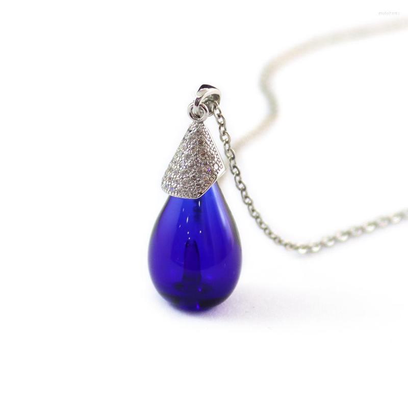 Pendant Necklaces 1PC Water Drop Perfume Vials Necklace Essential Oil Bottle Pendants With Diffuser Hole Jewerly
Pendant Necklaces 1PC Water Drop Perfume Vials Necklace Essential Oil Bottle Pendants With Diffuser Hole Jewerly