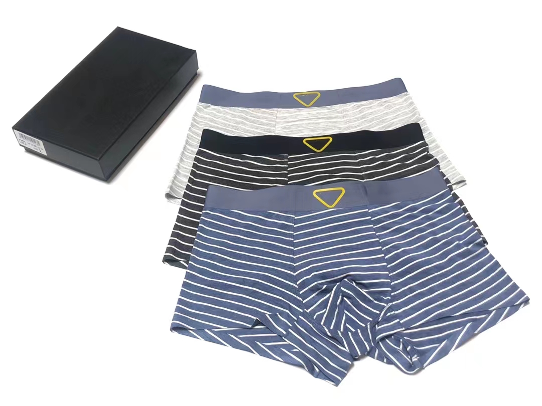Mens Designers Boxers Brands Underpants Sexy Classic Mens Boxer Casual Shorts Underwear Breathable Cotton Underwears With Box, 3 pieces =1 box +3 pieces
Mens Designers Boxers Brands Underpants Sexy Classic Mens Boxer Casual Shorts Underwear Breathable Cotton Underwears With Box, 3 pieces =1 box +3 pieces
