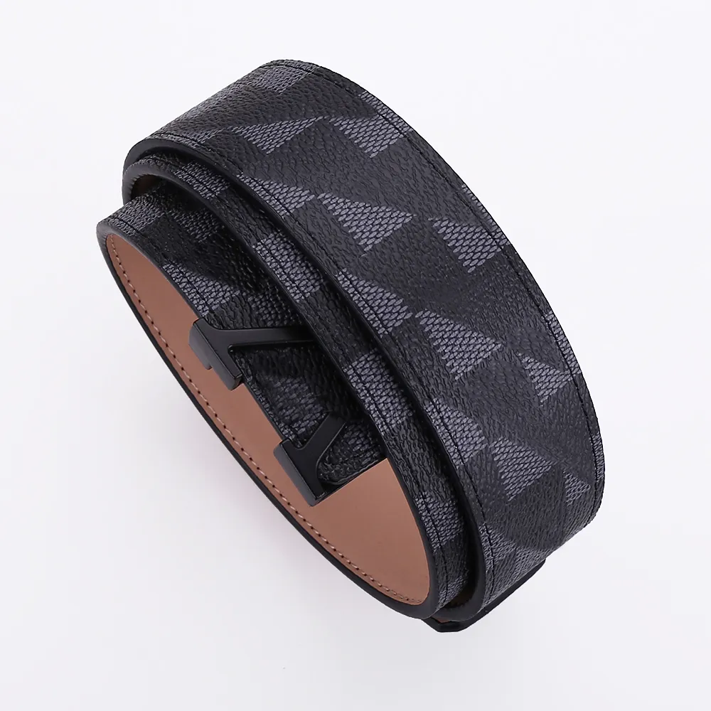 2023 Designer Belt Bb Simon Belts for Men Women Shiny diamond belt black no box, High quality belt
2023 Designer Belt Bb Simon Belts for Men Women Shiny diamond belt black no box, High quality belt