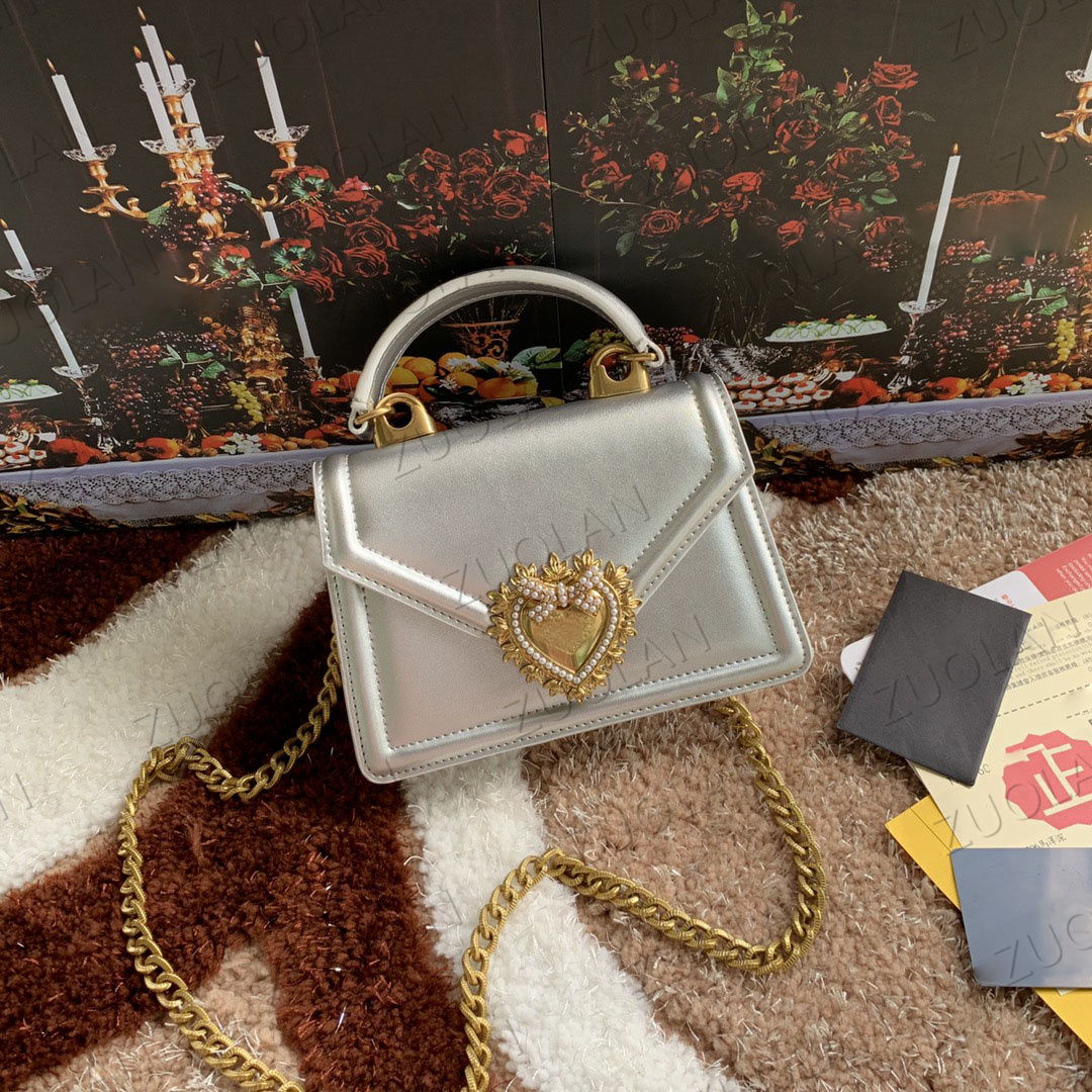 Women tote bag designer 6613 shoulder bagz fashion handbag chain crossbody lady mini flap totes purse size19X4.5X13cm
Women tote bag designer 6613 shoulder bagz fashion handbag chain crossbody lady mini flap totes purse size19X4.5X13cm