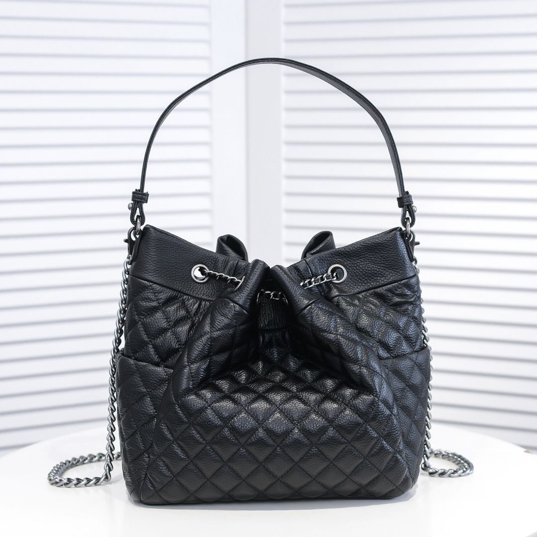Fashion tote bag designer bag Brand Design Women's Cowhide Handbag Vintage Crossbody Bag Leather le boy 2.55 Flip Bag, Color 1
Fashion tote bag designer bag Brand Design Women's Cowhide Handbag Vintage Crossbody Bag Leather le boy 2.55 Flip Bag, Color 1