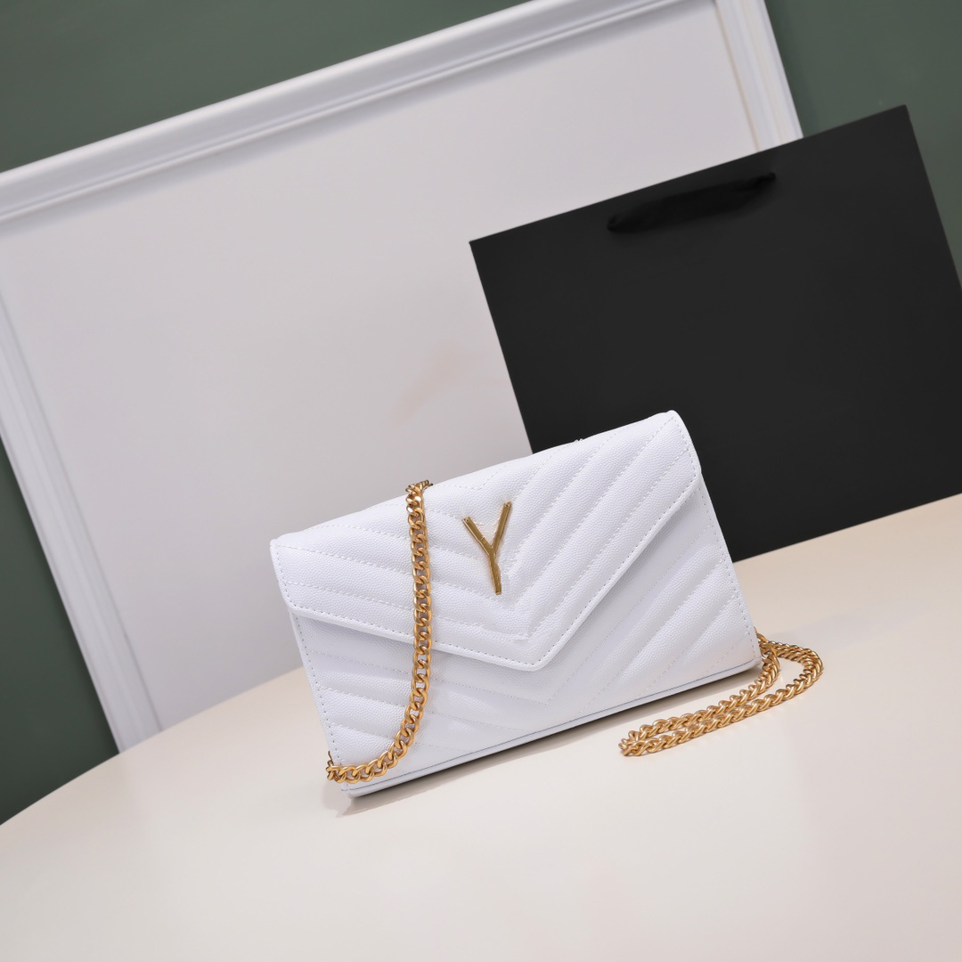 Crossbody Bag Designer tote bags Women brown Envelope bag Genuine Leather Shoulders Shopping Messenger clutch famous Large Solid Alloy Purse Handbags 21CM/25CM
Crossbody Bag Designer tote bags Women brown Envelope bag Genuine Leather Shoulders Shopping Messenger clutch famous Large Solid Alloy Purse Handbags 21CM/25CM