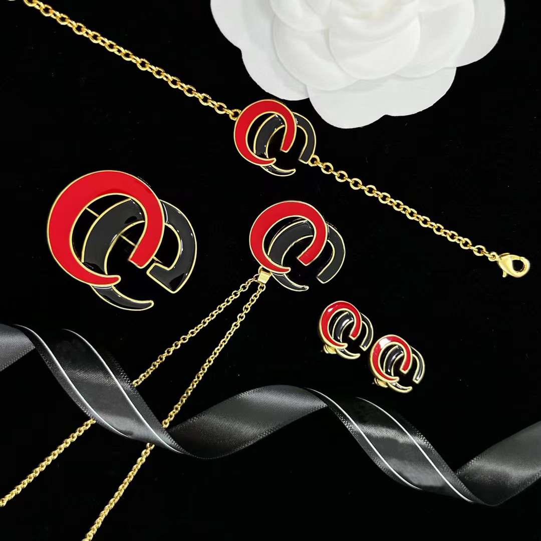 New Enamel designer Jewelry sets Bracelet, Earrings & Necklace for fashion women jewelry, Mixed colors
New Enamel designer Jewelry sets Bracelet, Earrings & Necklace for fashion women jewelry, Mixed colors