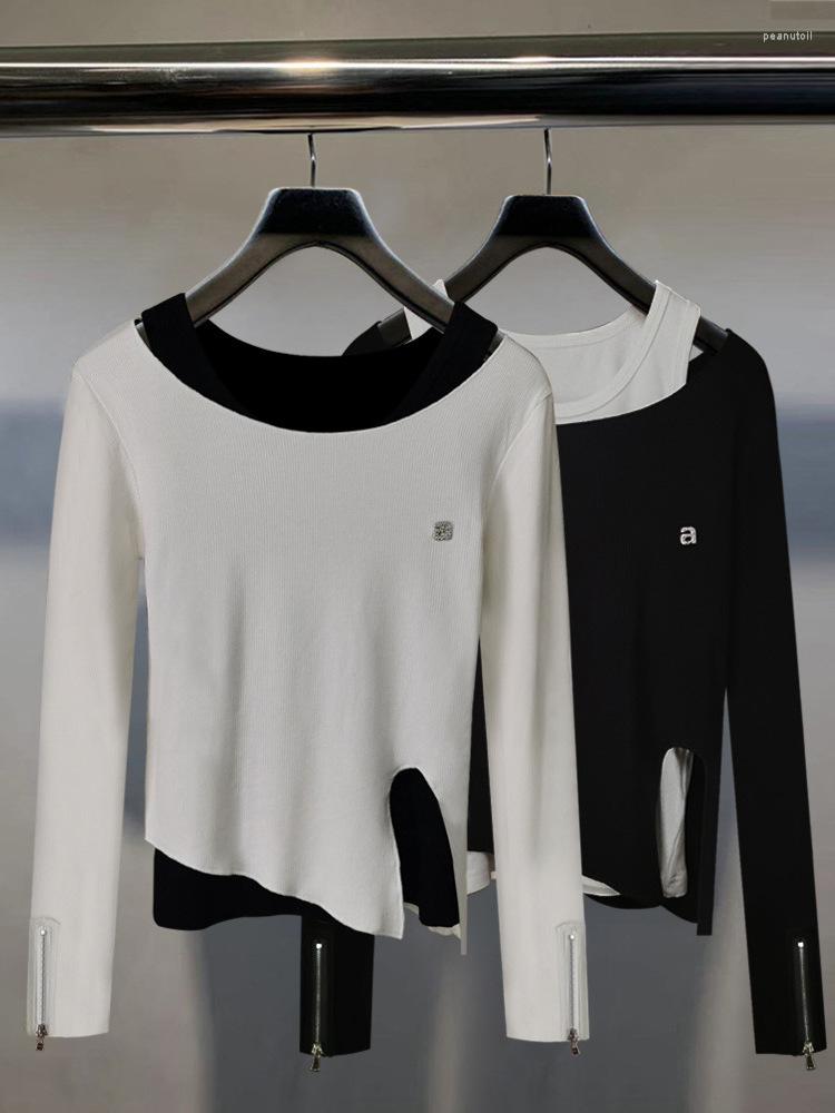 Women' T Shirts Letterwang Knitting Long Sleeve Black And White Color Matching Brooch Split Two-piece Shirt
Women' T Shirts Letterwang Knitting Long Sleeve Black And White Color Matching Brooch Split Two-piece Shirt