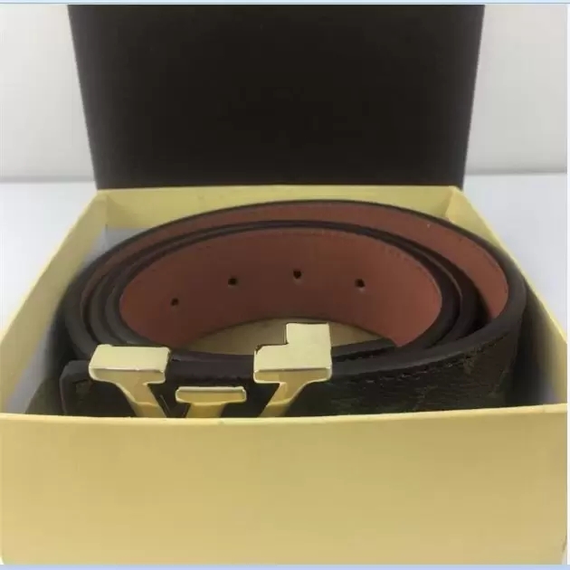 2022 Multi Gold Silver Hardware High Quality Belt For Men And Women Retail Wholesale Belts Welcome Customers With Boxss, Hight quality box
2022 Multi Gold Silver Hardware High Quality Belt For Men And Women Retail Wholesale Belts Welcome Customers With Boxss, Hight quality box
