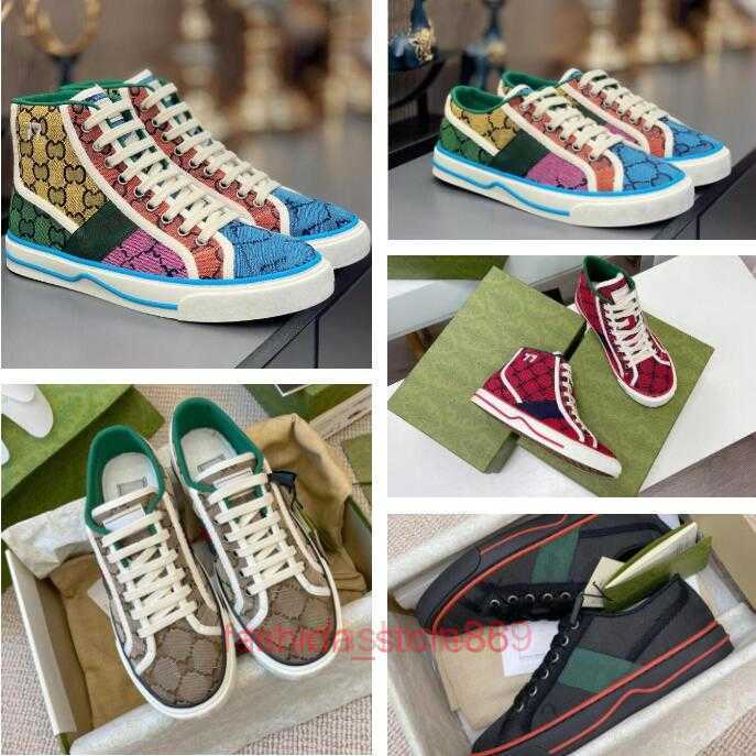 Tennis 1977 Canvas Casual Shoes Luxurys Designers Womens Shoe Italy Green And Red Web Stripe Rubber Sole Stretch Cotton Low Top Mens Sneakers, 30
Tennis 1977 Canvas Casual Shoes Luxurys Designers Womens Shoe Italy Green And Red Web Stripe Rubber Sole Stretch Cotton Low Top Mens Sneakers, 30
