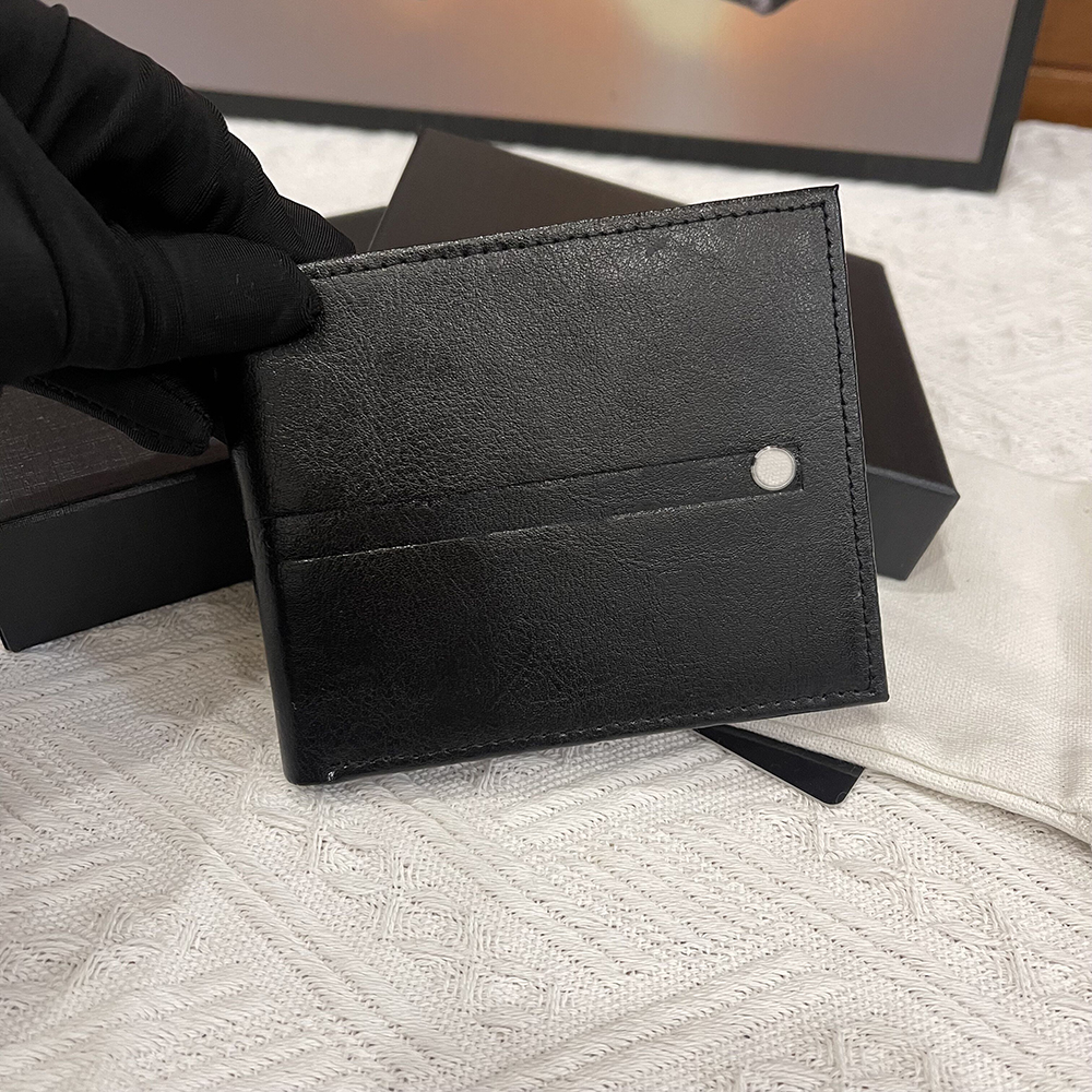 New Wallet Portfolio Luxury Card Bag Designer Cardholder Head Layer Calfskin Men's Change Bag Slim Fit ID Card Case, Black with box
New Wallet Portfolio Luxury Card Bag Designer Cardholder Head Layer Calfskin Men's Change Bag Slim Fit ID Card Case, Black with box