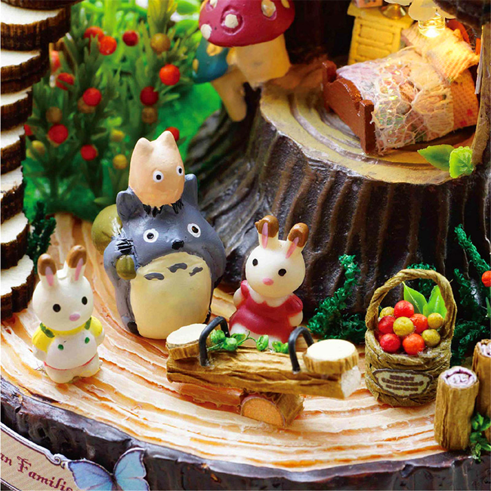 Novelty Items My Neighbor Totoro Music Box DIY Handmade LED Castle In The Sky Children Toys Birthday Romantic Gift Valentine's Day Present 230206 - view 6