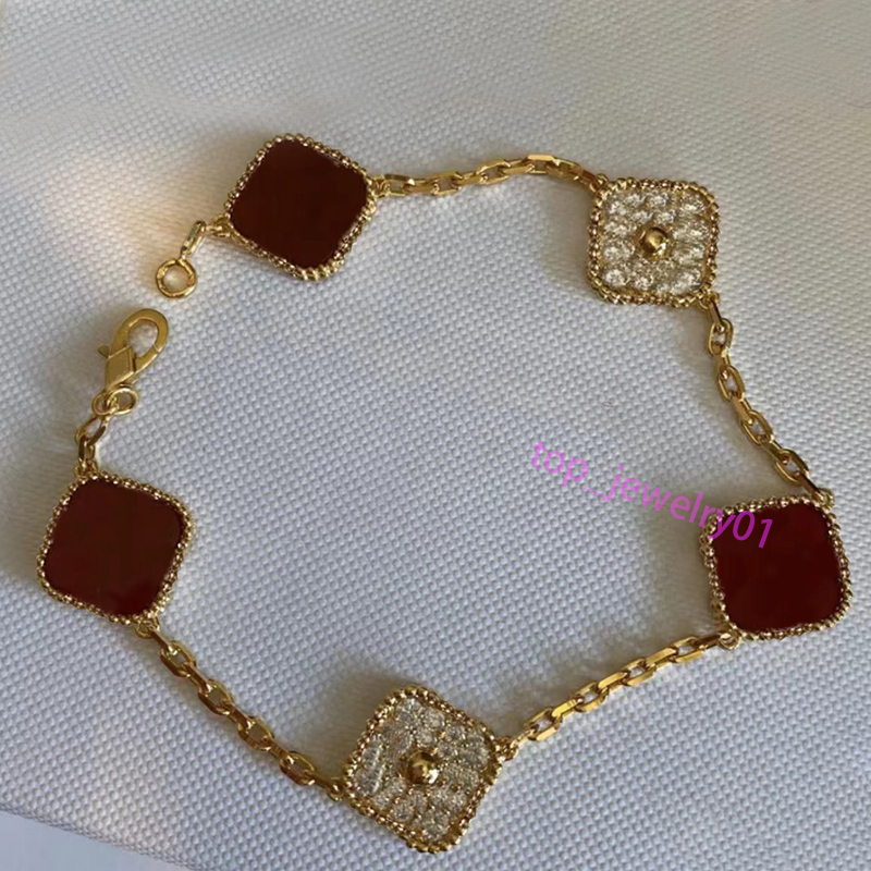 elegant bracelet Fashion lucky link women wedding bracelet bracelet Special design jewelry golduxury bracelet 18k golden jewelry designer gold Valentines Day
elegant bracelet Fashion lucky link women wedding bracelet bracelet Special design jewelry golduxury bracelet 18k golden jewelry designer gold Valentines Day