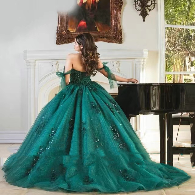 Princess Dark Green Hunter Ball Gown Quinceanera Dresses Off Shoulder Lace Applique Long Plus Size Prom Evening Gowns Beaded Shiny Sweet 15 Dress Vest