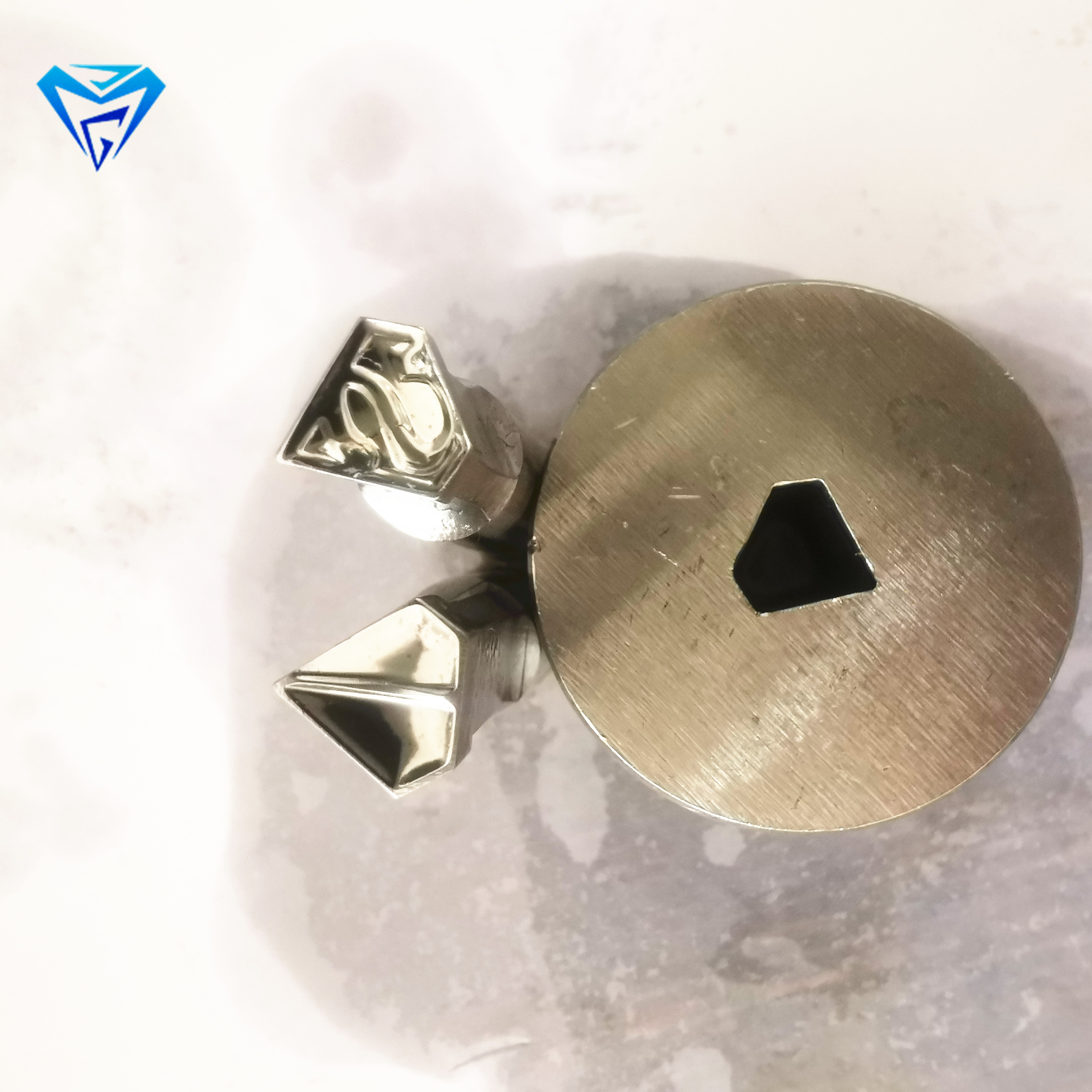Candy die Milk Candy Tools Manufactured stocks Tablet Die tdp mold mould Press Punch Set Custom Cast For TDP0 or TDP1.5 TDP5 Machine
Candy die Milk Candy Tools Manufactured stocks Tablet Die tdp mold mould Press Punch Set Custom Cast For TDP0 or TDP1.5 TDP5 Machine