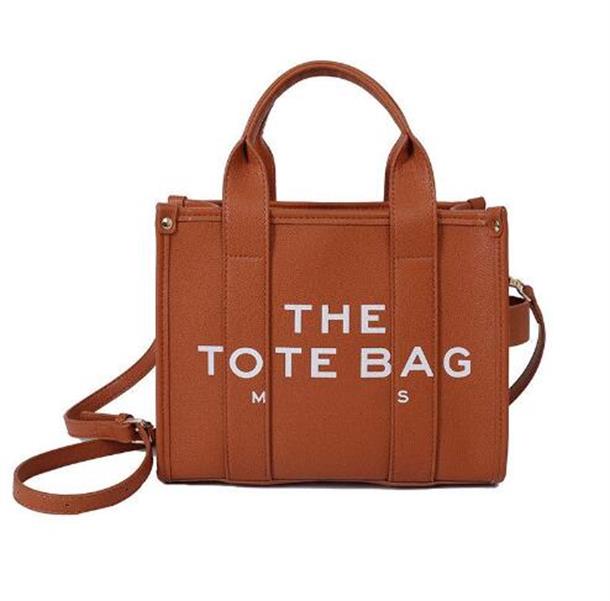 2023 new Famous Designer Bags The Tote Bag Fashion Luxury Women Crossbody Purse Multi Pochette Handbags PU Leather Purses Shoulder Casual Square Handbag Totes Bags, Navy blue leather 27cm
2023 new Famous Designer Bags The Tote Bag Fashion Luxury Women Crossbody Purse Multi Pochette Handbags PU Leather Purses Shoulder Casual Square Handbag Totes Bags, Navy blue leather 27cm