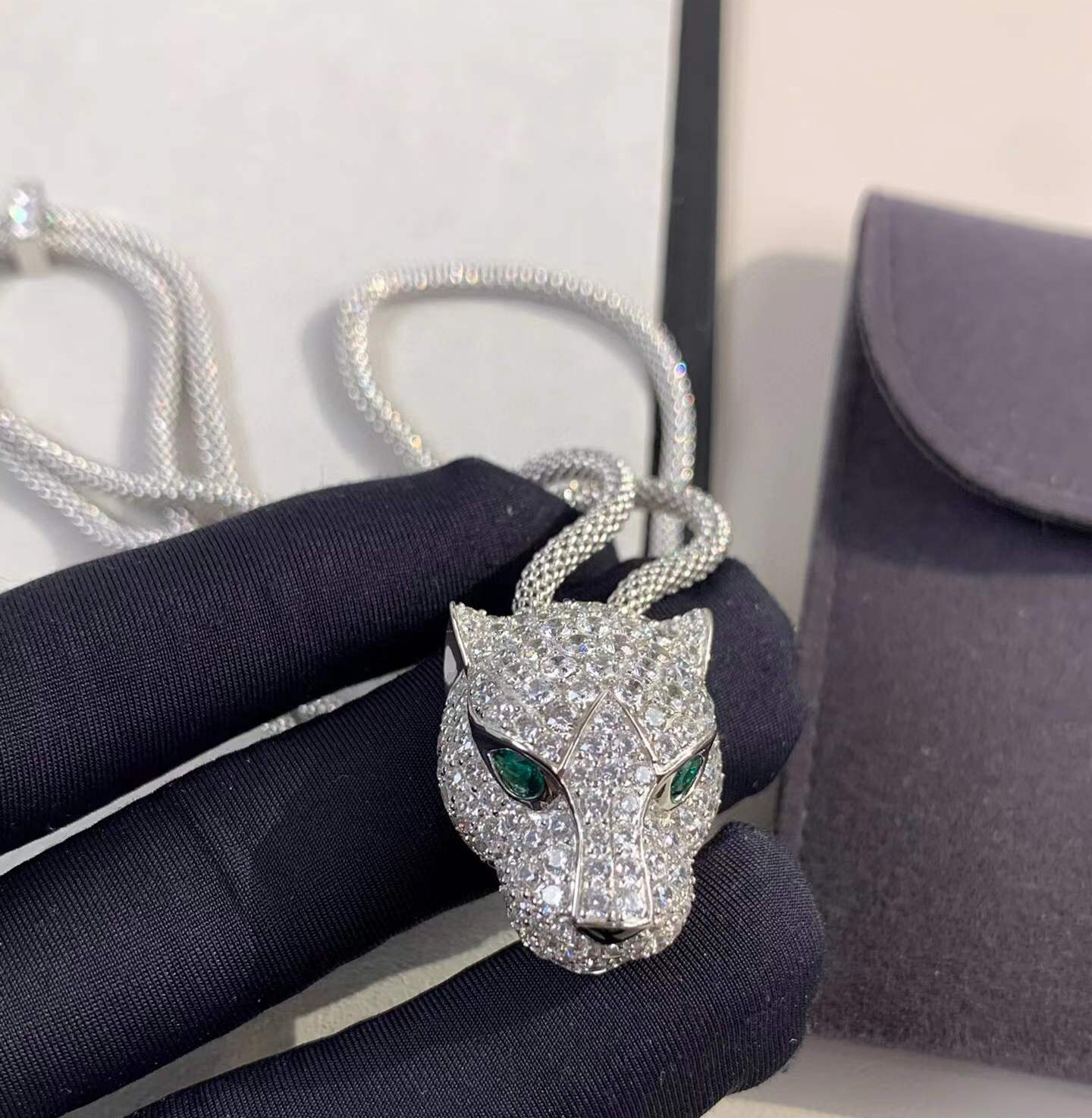 Hip Necklace Hop 1 Leopard Head Animal Style Choker with Green Cubic Zirconia Eyes for Party and Daily Wear Gift High Quality Texture