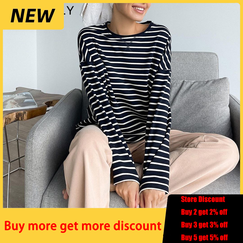 Women's TShirt WOTWOY Loose Long Sleeve Striped Tee Shirt Women 2023 Spring ONeck Casual Cotton Tshirt Female Basic Korean Tops Harajuku Goth 230