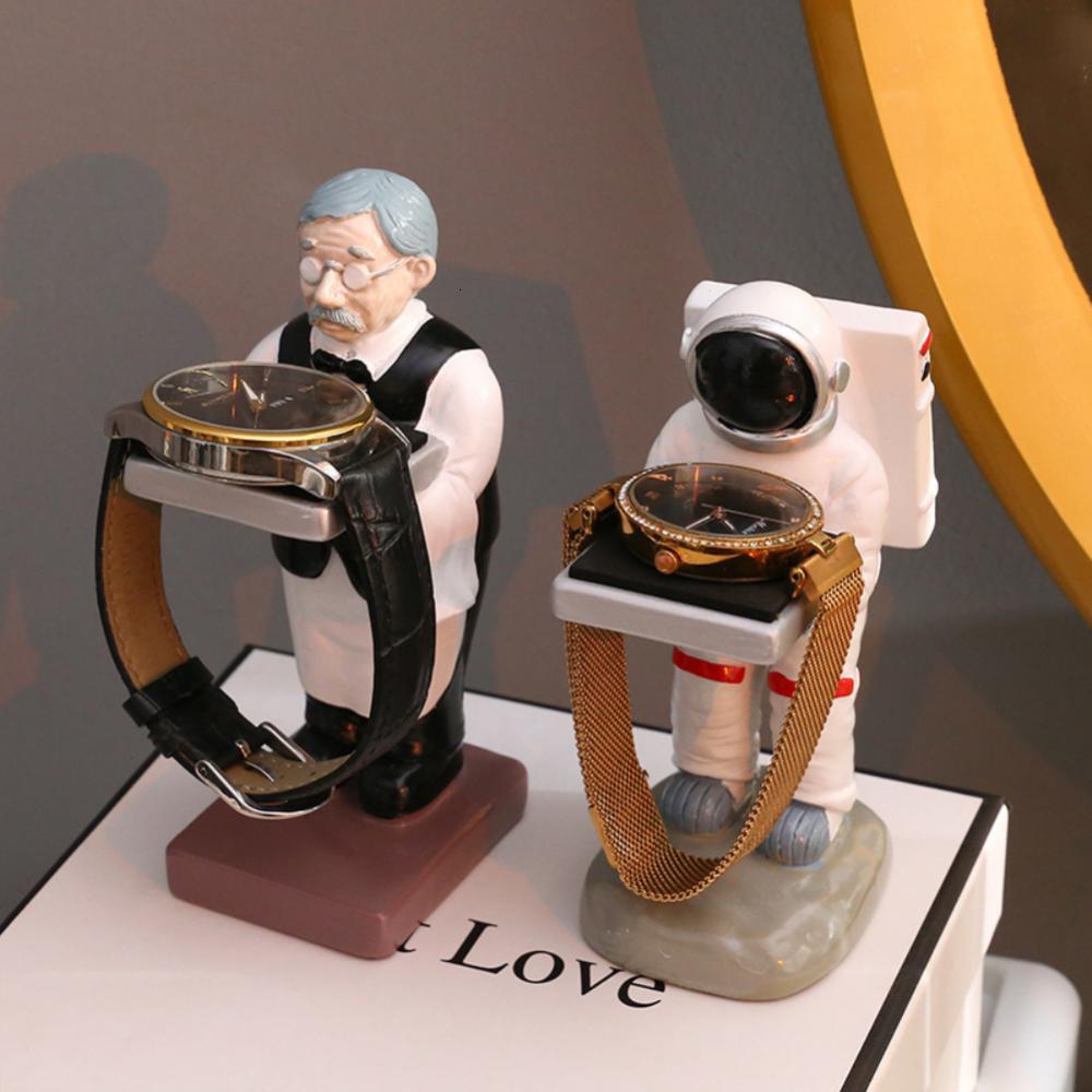 Watch Boxes Cases Watch Stand Watch Storage Boxes Case Fashion Watch Storage Boxes Creative Astronaut Old Housekeeper Watch Display Case 230206