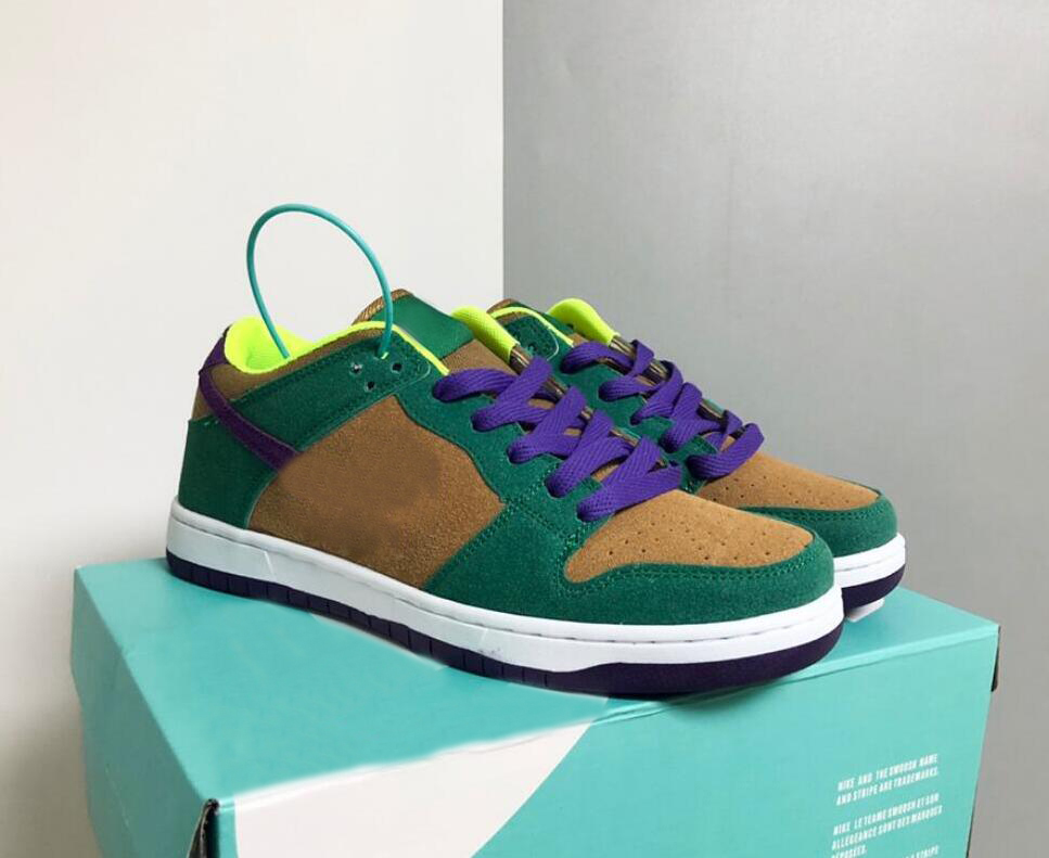 Chunky sb Low shoes for men women Kentucky University Red green bear Syracuse Chicago Valentines Day womens trainers outdoor sports sneakers
Chunky sb Low shoes for men women Kentucky University Red green bear Syracuse Chicago Valentines Day womens trainers outdoor sports sneakers