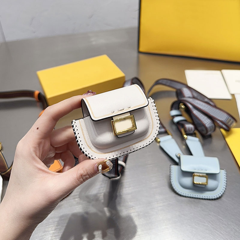 Mini Headset Bag Clutch Bags Ladies Cute Crossbody Handbag Small Flip Wallet Removable Shoulder Strap Genuine Leather
Mini Headset Bag Clutch Bags Ladies Cute Crossbody Handbag Small Flip Wallet Removable Shoulder Strap Genuine Leather