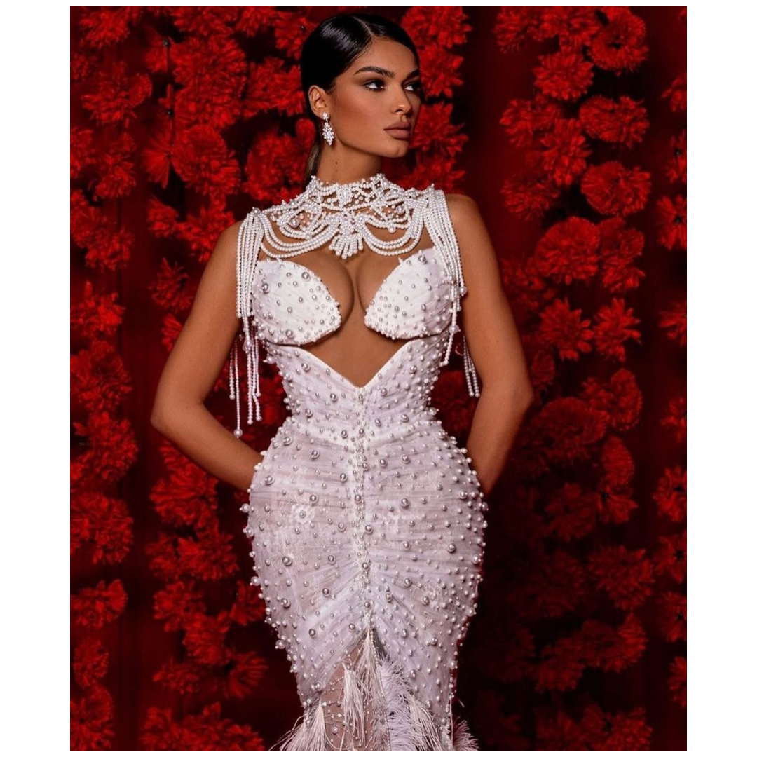 Elegant Mermaid Wedding Dresses With Sexy Pearls O-Neck New Feather Brush Train Shine Lace Bridal Gown Custom Made Robes De Mariee