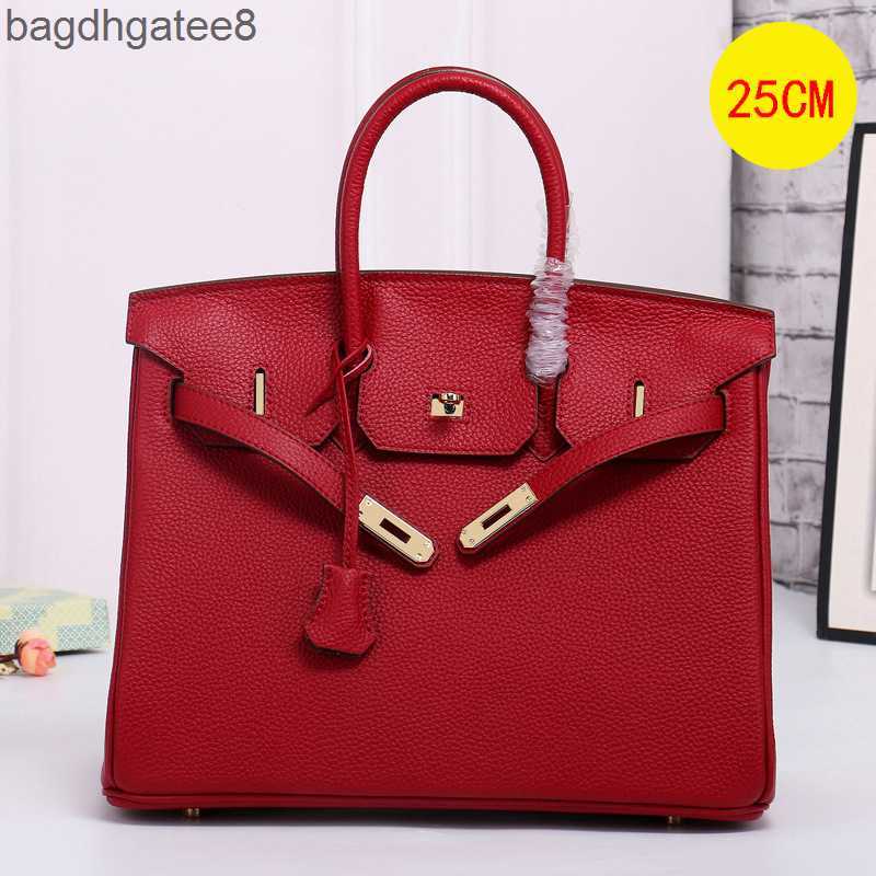 2023 Pattern Fashion Women's Birkins Handbag Women Classic Bags Lychee Herme Head Bag Berkin Designer S6hq, Black 25cm
2023 Pattern Fashion Women's Birkins Handbag Women Classic Bags Lychee Herme Head Bag Berkin Designer S6hq, Black 25cm