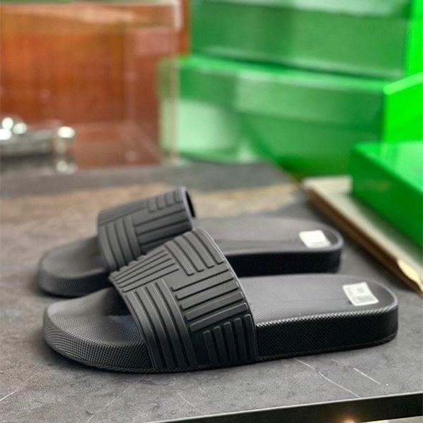 Classics Designer Slippery men's and women's Slippers summer sandals beach slippery flat table women's home fashion shoes Flip-flops Casual slippers 34-46 -B zpy888888, Original box
Classics Designer Slippery men's and women's Slippers summer sandals beach slippery flat table women's home fashion shoes Flip-flops Casual slippers 34-46 -B zpy888888, Original box