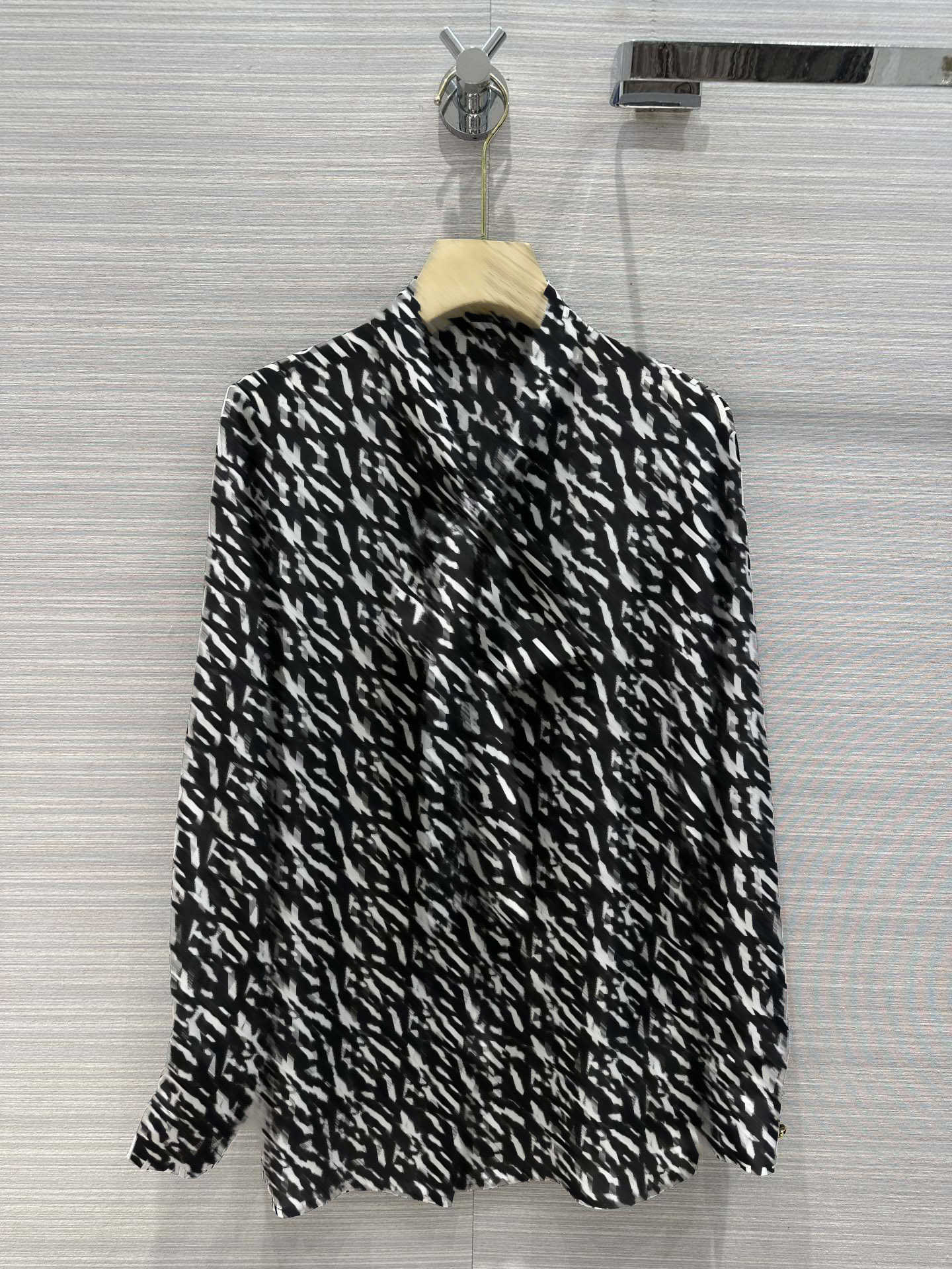 Letter Printing Blouse Shirts Contrasting Colors Stripe Embellish Bow Tie Design Fashion Shirt Custom Buttons Open Casual Vintage Style Tops Blouses For Women, 19
Letter Printing Blouse Shirts Contrasting Colors Stripe Embellish Bow Tie Design Fashion Shirt Custom Buttons Open Casual Vintage Style Tops Blouses For Women, 19