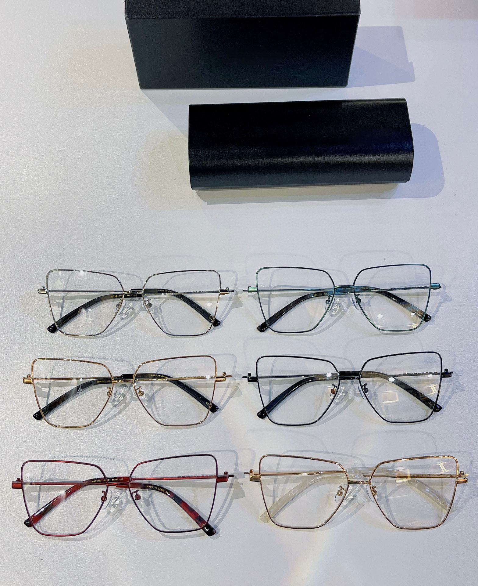 Men and Women Eye Glasses Frames Eyeglasses Frame Clear Lens Mens Womens 0170O Latest random box
Men and Women Eye Glasses Frames Eyeglasses Frame Clear Lens Mens Womens 0170O Latest random box