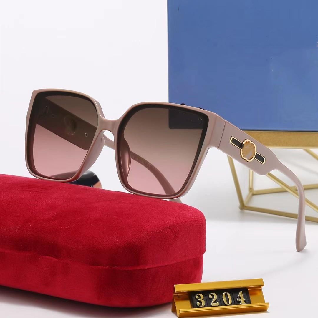 Designer Sunglasses for men women Goggle Beach Sun Glasses For Mans Womans Travel must-have factory direct sale with box
Designer Sunglasses for men women Goggle Beach Sun Glasses For Mans Womans Travel must-have factory direct sale with box