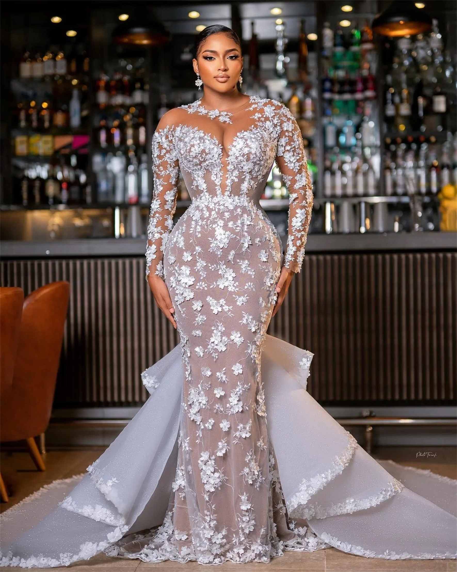 Illusion Mermaid Wedding Dress Tailored Lace Appliques Long Sleeve Bridal Gowns Ruffles Sweep Train Bride Dresses
