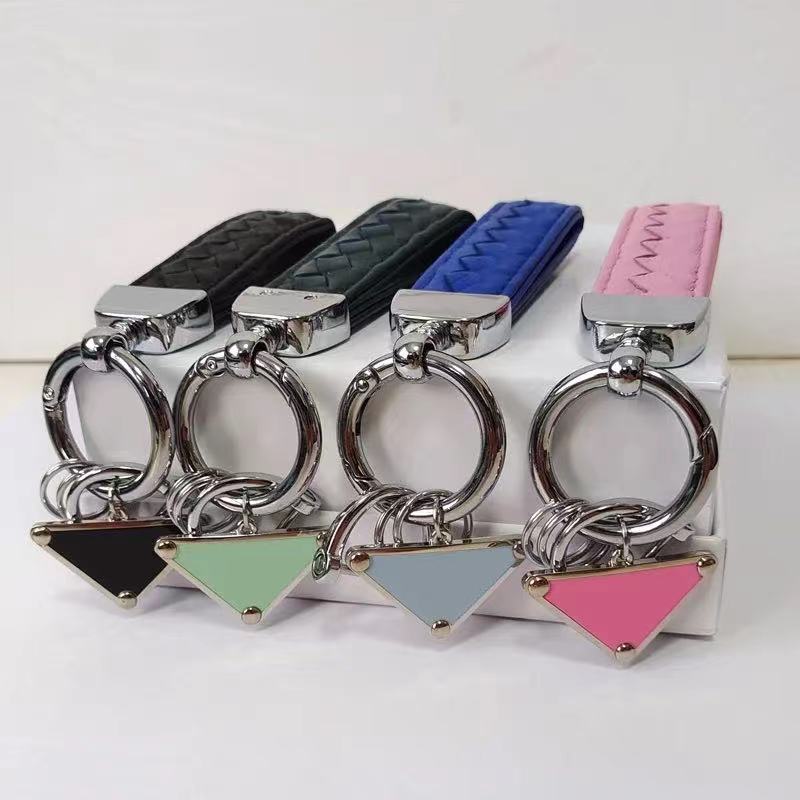 Designer Keychains Men Women Car Key chains Keyring Lovers Keychain Real Leather Weave Pendant Key Ring Accessories With Screwdriver
Designer Keychains Men Women Car Key chains Keyring Lovers Keychain Real Leather Weave Pendant Key Ring Accessories With Screwdriver