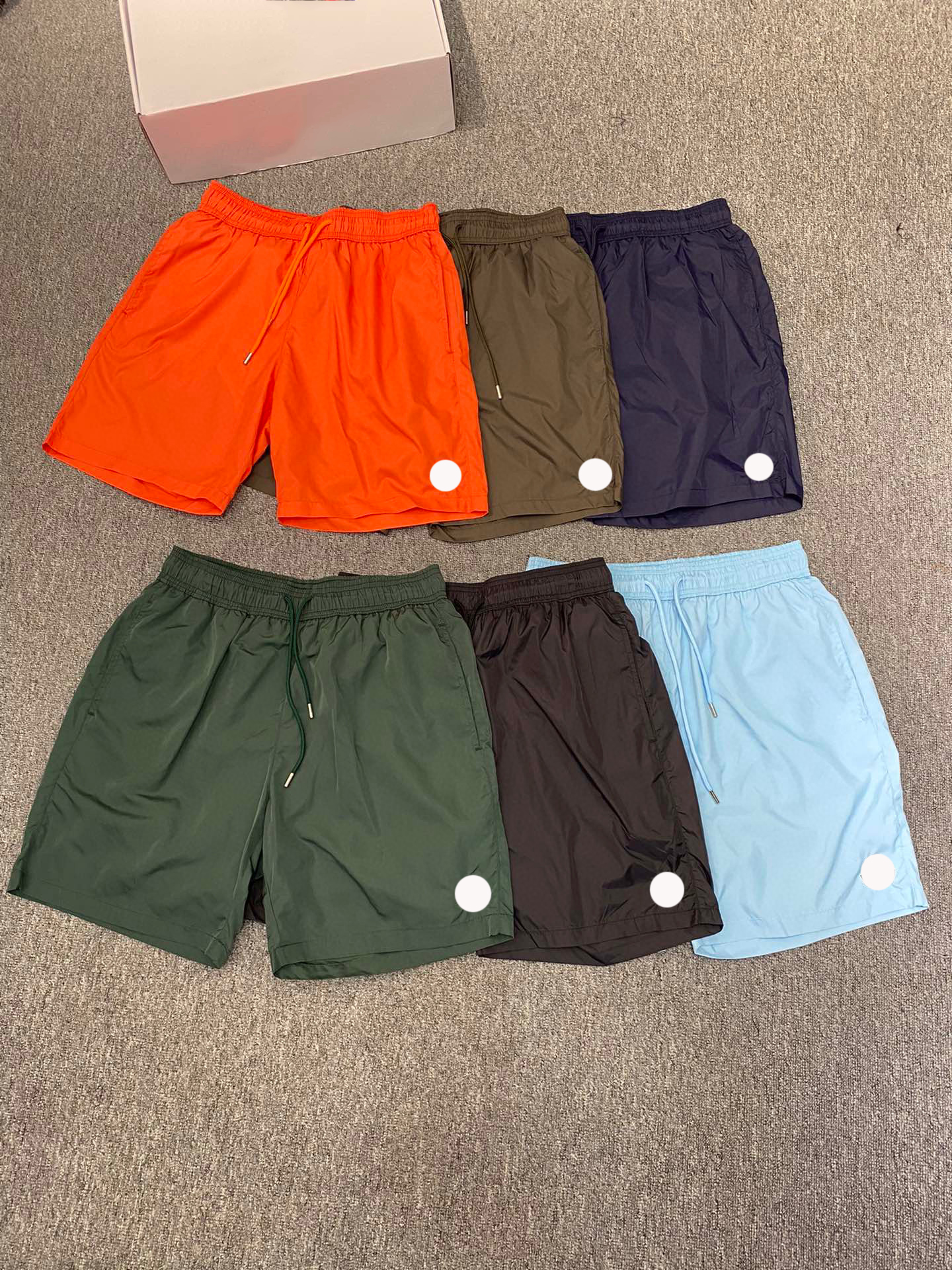 luxury France mens shorts designer men s short sport summer brand trend pure breathable short-clothing lapel 6 colors size M-XXXL
luxury France mens shorts designer men s short sport summer brand trend pure breathable short-clothing lapel 6 colors size M-XXXL