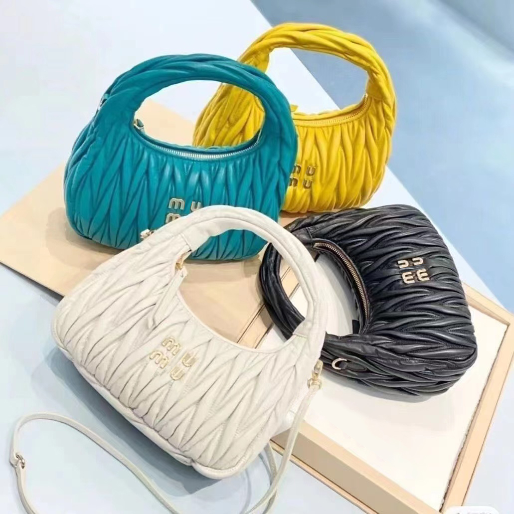 Miumui Wander Matelasse Miu underarm Mini Hobo Bag Womens Mens Miui luxury Designer purses tote handbag clutch Crossbody with shoulder strap classic satchel bags