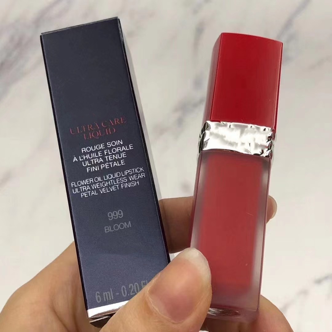 Ultra-care Liquid Lip Gloss 6ml Long Lasting Matte Lipstick Lipgloss Kit in 3 Colors, 999#
Ultra-care Liquid Lip Gloss 6ml Long Lasting Matte Lipstick Lipgloss Kit in 3 Colors, 999#