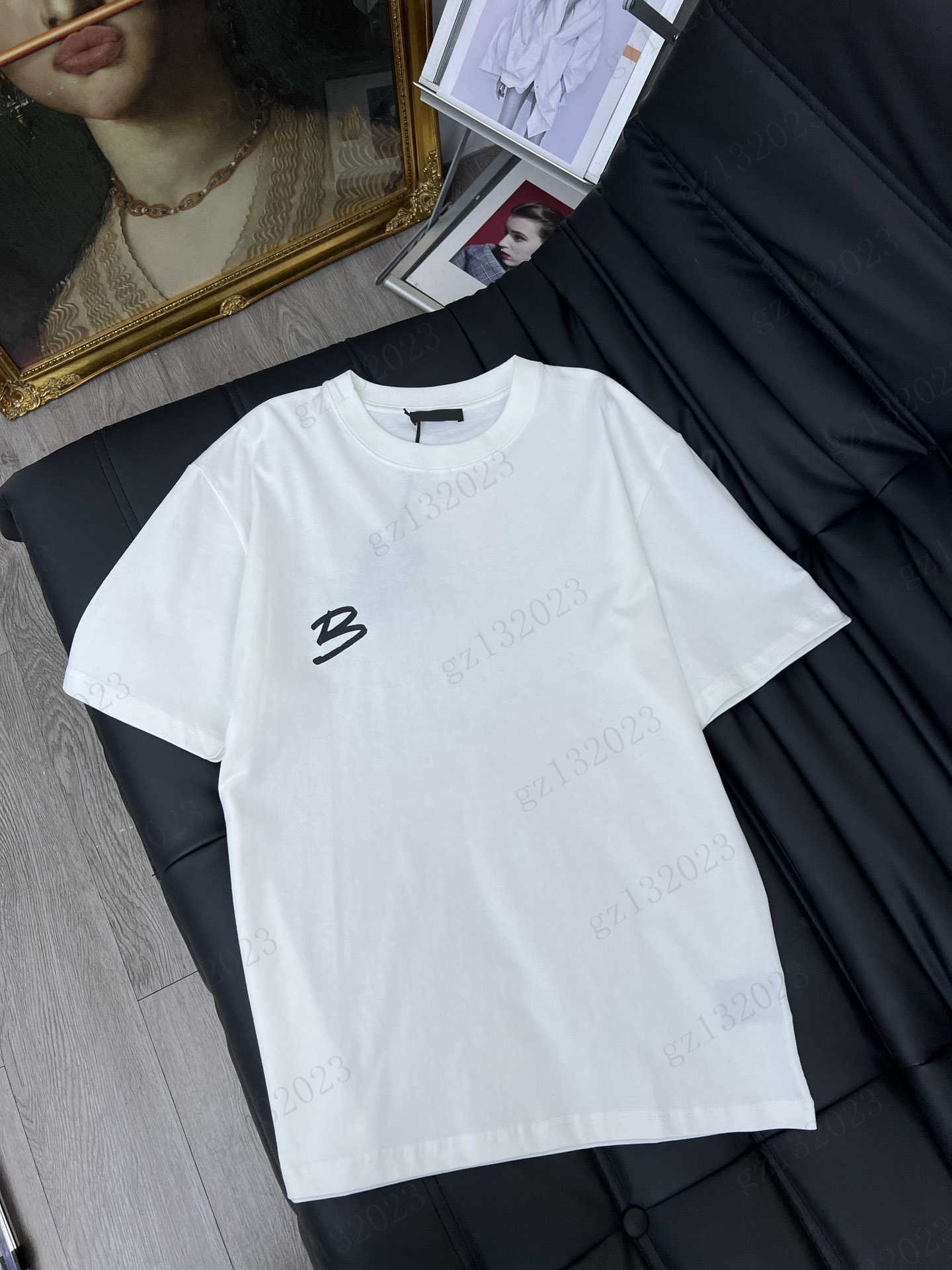 White Tshirt Letters Print Round Neck Short Sleeve Pullover Tshirts Pure Cotton Fabric Breathable Comfortable Joker Tops TShirt For Woman Summer
White Tshirt Letters Print Round Neck Short Sleeve Pullover Tshirts Pure Cotton Fabric Breathable Comfortable Joker Tops TShirt For Woman Summer