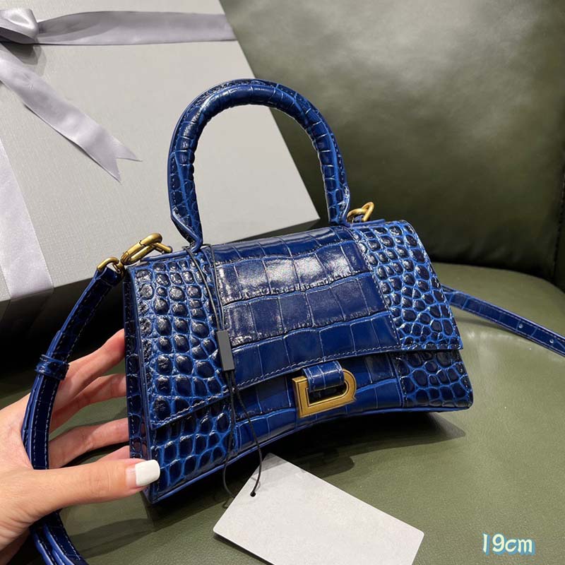 Designer Bags Mini The Totes Handbags Hourglass Crossbody Shoulder Bag For Women Half Moon Luxury Fashion Ladies Wallet Purses Blue B, 14
Designer Bags Mini The Totes Handbags Hourglass Crossbody Shoulder Bag For Women Half Moon Luxury Fashion Ladies Wallet Purses Blue B, 14