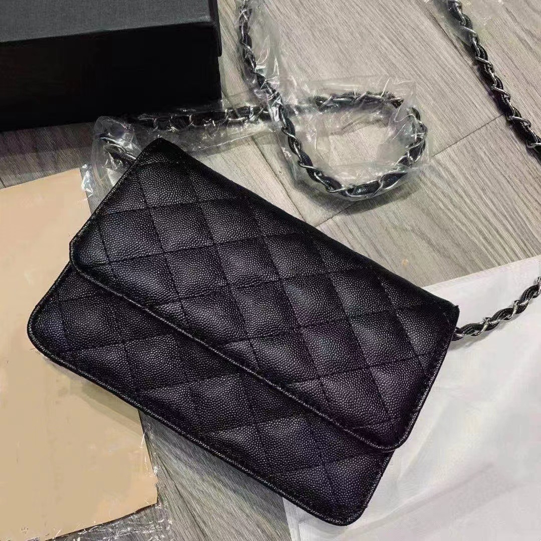 luxurys designers bags women handbag messenger bag leather elegant shoulder crossbody shopping purse with box and dustbag, Black
luxurys designers bags women handbag messenger bag leather elegant shoulder crossbody shopping purse with box and dustbag, Black