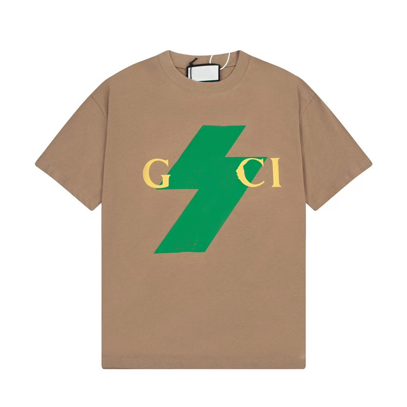 Summer Mens Designer T Shirt Casual Man Womens Loose Tees With Letters Print Short Sleeves Top Sell Luxury Men T Shirt SizeL S-5XL
Summer Mens Designer T Shirt Casual Man Womens Loose Tees With Letters Print Short Sleeves Top Sell Luxury Men T Shirt SizeL S-5XL