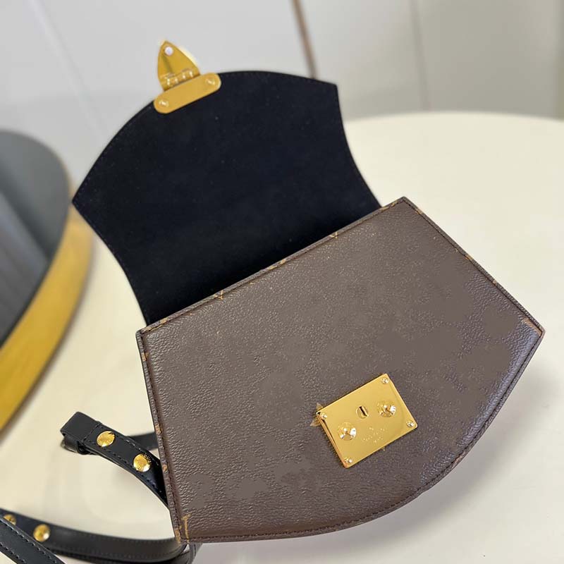 2023 designer bags tote bag quality women messenger cross body chain purse wallet clutch bag women's handbags evening bags cross body Totes, Brown
2023 designer bags tote bag quality women messenger cross body chain purse wallet clutch bag women's handbags evening bags cross body Totes, Brown
