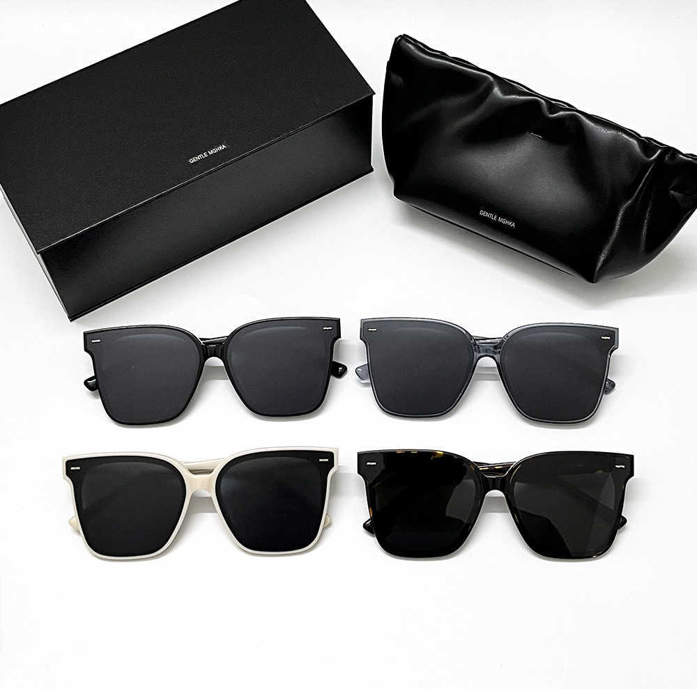 Sunglasses 2022 GENTLE MGHKA Brand Oversized Sunglasses Star Fashion Lady Vintage GM SAL Sunglasses For Women men With Luxury Package G230206
Sunglasses 2022 GENTLE MGHKA Brand Oversized Sunglasses Star Fashion Lady Vintage GM SAL Sunglasses For Women men With Luxury Package G230206