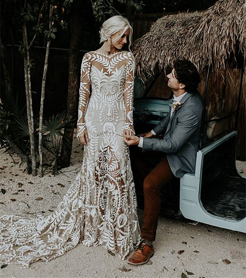 Country Lace Mermaid Wedding Dresses Long Sleeves Backless V-Neck Sexy Beach Bridal Gowns Champagne And Ivory Long Bohemian Bride Wear Court Train Sum