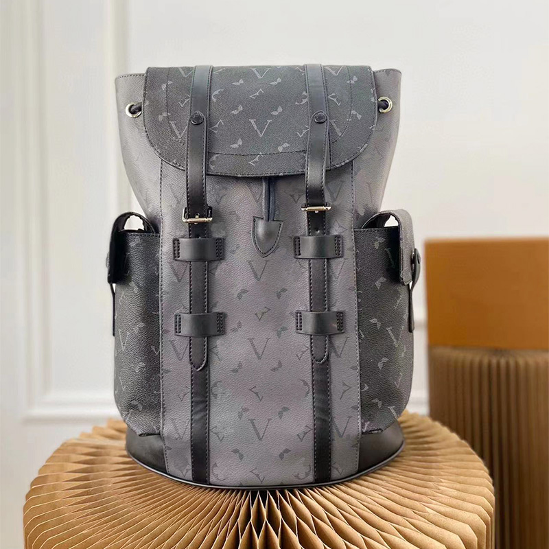 Designers Backpacks Luxury Backpack Bags Travel high capacity mountaineering bag shopping bag Material Leather crossbody bag charm, Black1+dustproof bag
Designers Backpacks Luxury Backpack Bags Travel high capacity mountaineering bag shopping bag Material Leather crossbody bag charm, Black1+dustproof bag