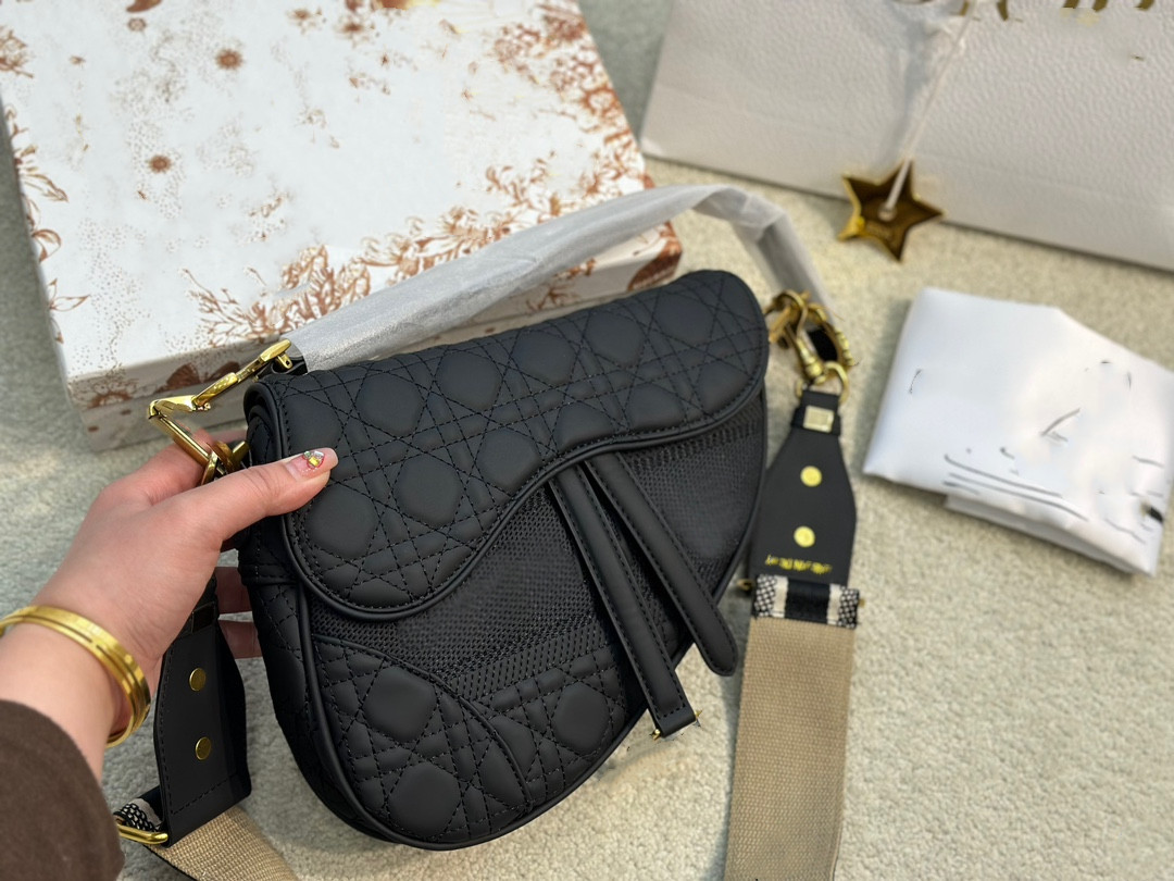 2023 Luxury women's shoulder bag designer design large capacity messenger bag women's handbag size 25cm, 1#
2023 Luxury women's shoulder bag designer design large capacity messenger bag women's handbag size 25cm, 1#