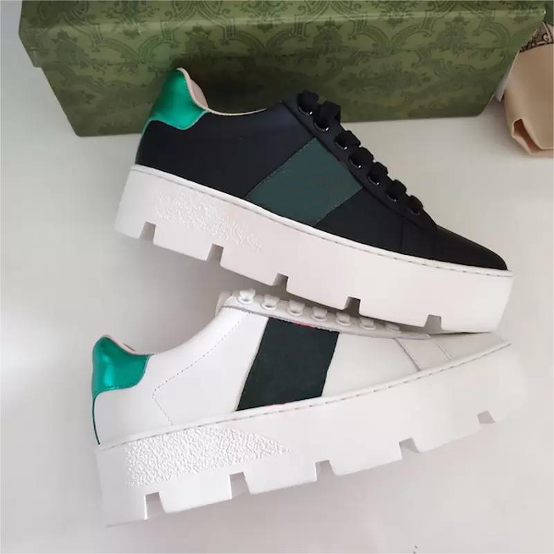 Women Casual Shoes Platform Shoe Fashion Sneaker Bee Retro Embroidered Platform Breathable Leather Thick Bottom Trainer Flats Classic Lace-up Casual Trainer, Color 1
Women Casual Shoes Platform Shoe Fashion Sneaker Bee Retro Embroidered Platform Breathable Leather Thick Bottom Trainer Flats Classic Lace-up Casual Trainer, Color 1