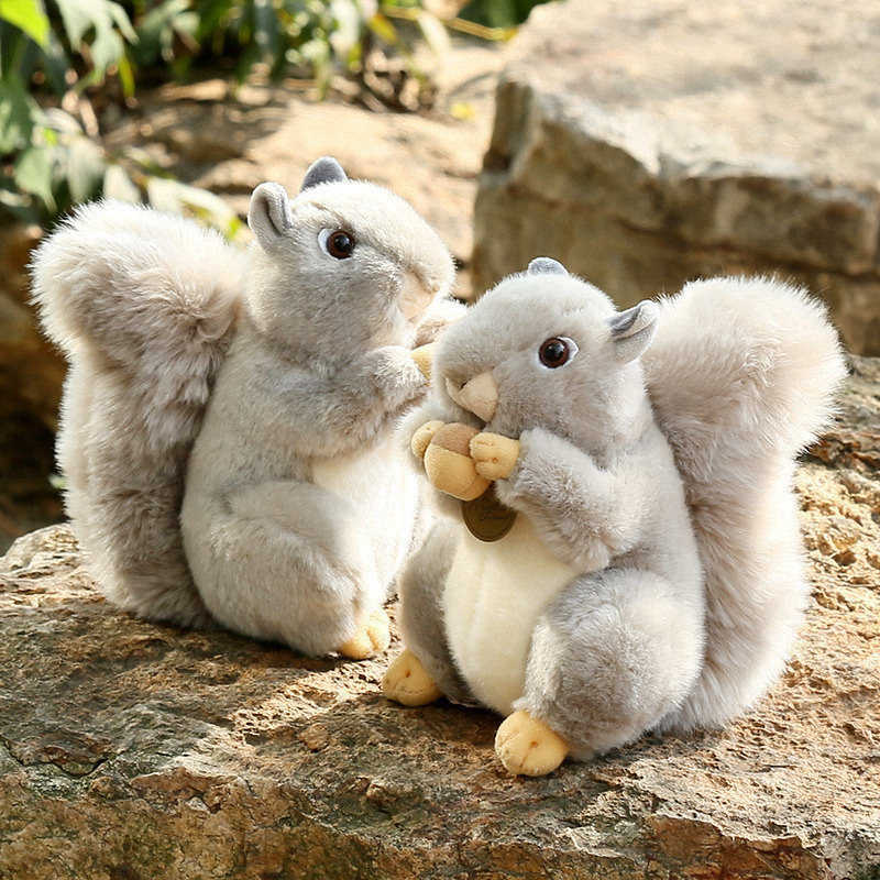 Stuffed Plush Animals Wild World Super Lifelike Grey Squirrel Plushie Simulation Fluffy Hair Big Umbrella Tail Toy