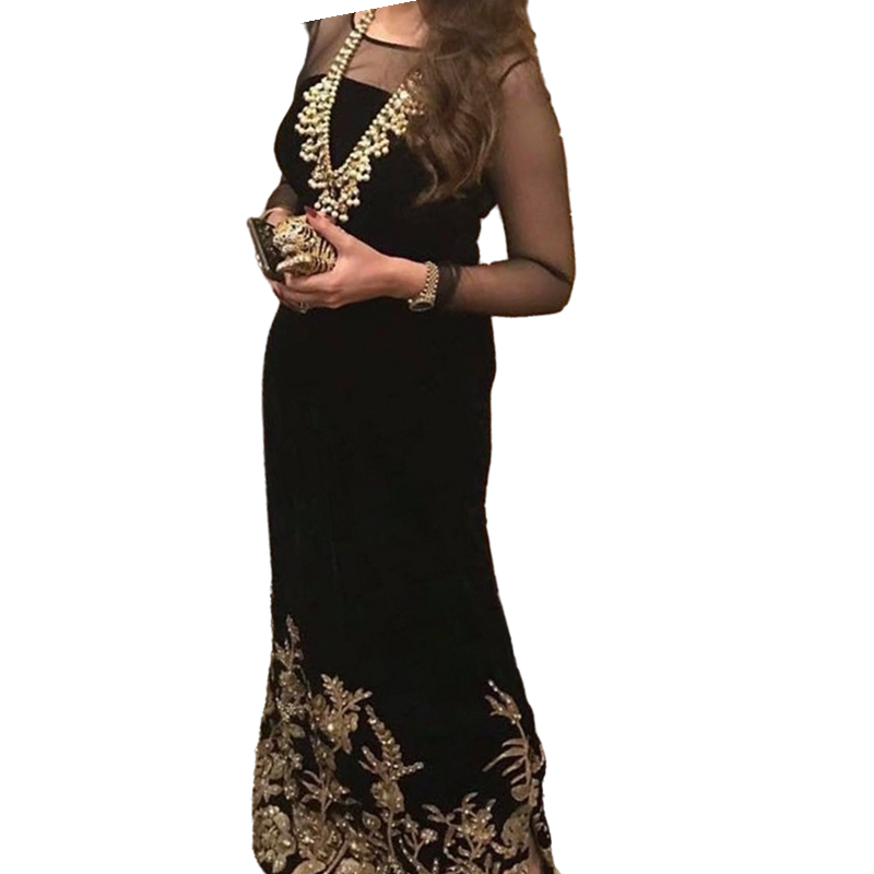 Elegant Long Sleeves Straight Prom Dresses Sheer Long Sleeves Gold Lace Applique Beaded Floor Length Formal Evening Gowns Crew Neck Velvet Special Occ